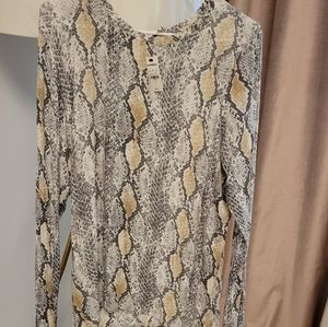 Express women's snake skin long sleeve top XL